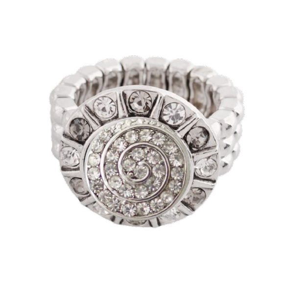 Snap Charm Stretch Ring with 3 Mini Snap Charms - Picture 3 of 5